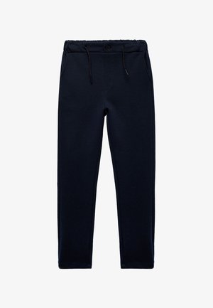 Pantaloni della tuta blu navy con vita regolabile tramite cordino, chiusura a bottoni e tasche laterali; realizzati in tessuto morbido e testurizzato; design con gamba affusolata.