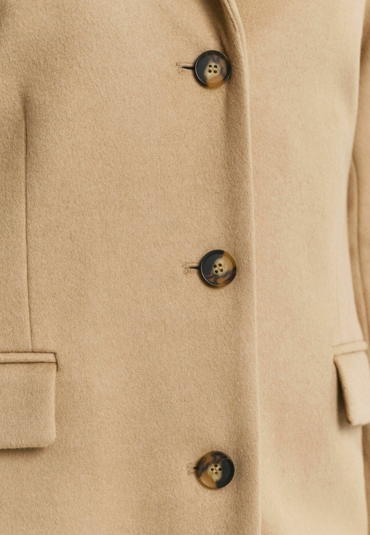 CLASSIC TAILORED COAT