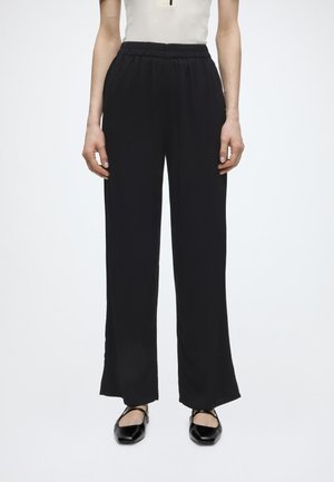 Rosemunde RWELIF TROUSERS - Széles szárú - black