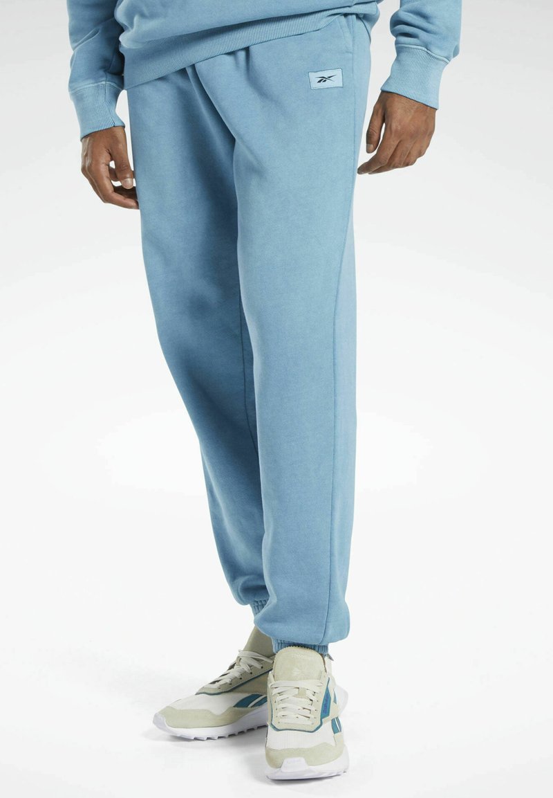 reebok classic tracksuit