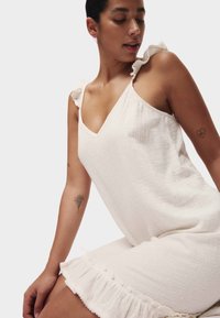 Marks & Spencer COOL COMFORT - Noční košile - ivory