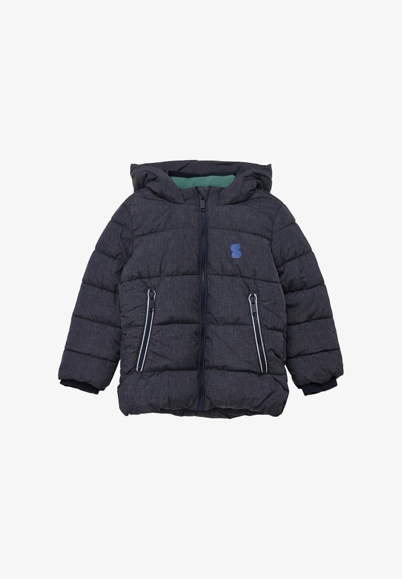 Veste rembourrée gris foncé avec capuche, dotée de poches latérales zippées, de poignets élastiques et d'un petit logo bleu sur la poitrine.