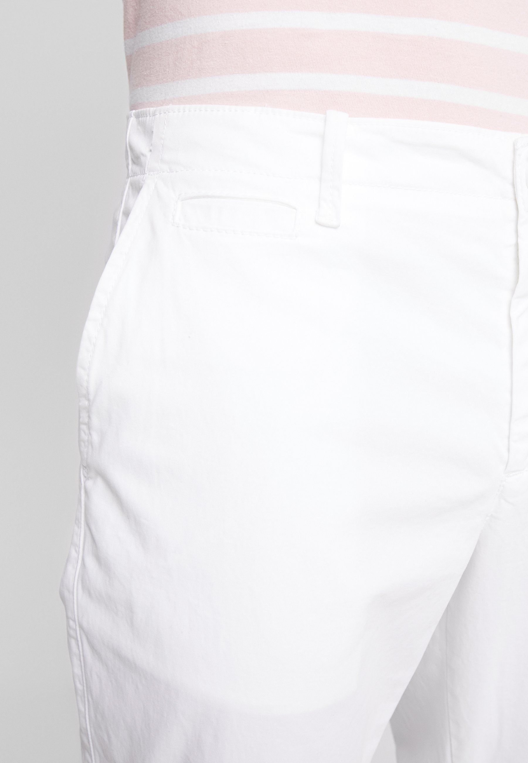Benetton Chinos white Zalando.no Benetton Bukse white Zalando.no