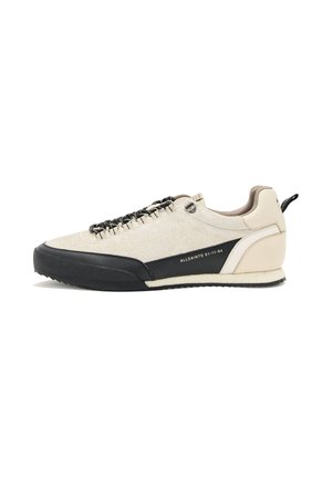 Beige og sort lavtop-sneaker med sorte snørebånd, tekstureret sål og teksten "ALLSAINTS 01-11-94" på sidepanelet.