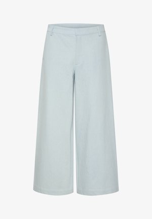 Lyseblå vide bukser lavet af blødt stof med en flad frontlinning og diskrete sidelommer. Glat tekstur, afslappet design.