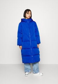 YAS Petite YASIRIMA LONG COAT - Dūnu mētelis - blue
