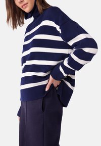 Petit Bateau Strickpullover - soir marshmallow