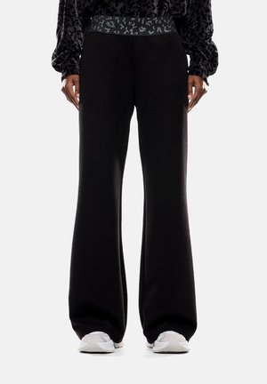 AMPI GRAPHIC SERIES - Pantaloni - uc001