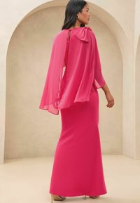 Lipsy SHOULDER LONG SLEEVE   - Maxi šaty - pink
