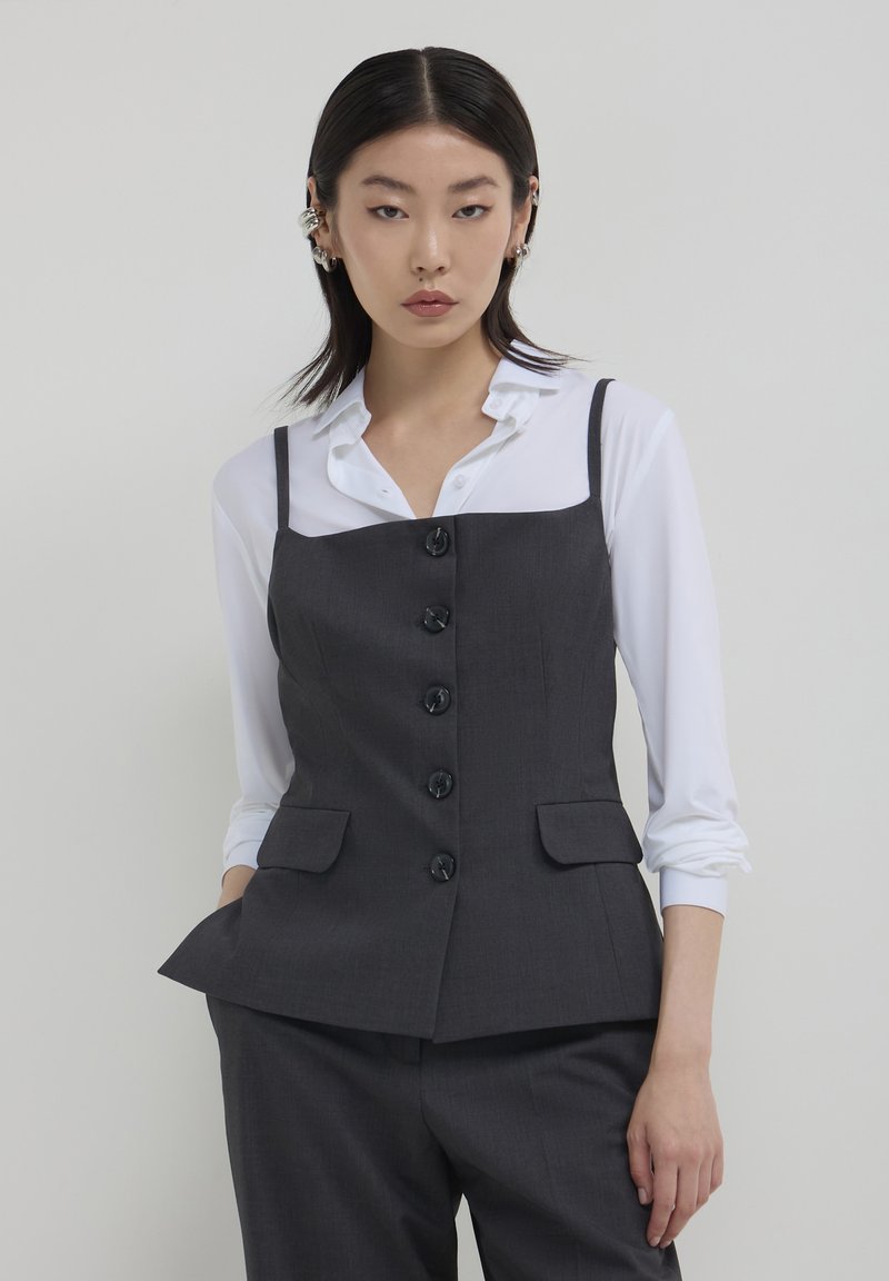 Calliope CON BOTTONI  - Weste - grigio
