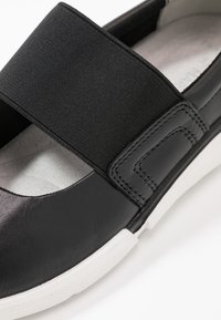 Marco Tozzi Slipper - black