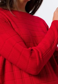 zero Pullover - red