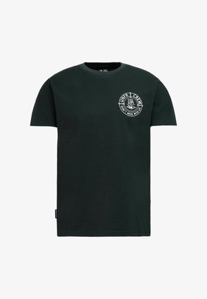 Must musta T-särk ümmarguse kaelusega, lühikeste varrukatega, esiküljel graafika, millel on ringikujuline logo ja valge tekst.