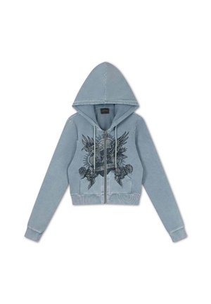 Felpa con cappuccio e zip azzurro chiaro, maniche lunghe, tasche frontali, cappuccio con coulisse e design grafico nero di ali e testo sul petto.