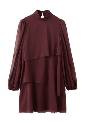 Langärmeliges burgunderrotes Chiffonkleid mit hohem gerafftem Stehkragen, Puffärmeln, mehrlagigem asymmetrischem Oberteil und elastischen Bündchen.
