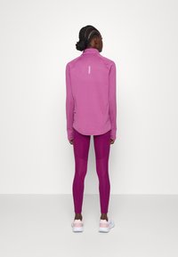Nike Performance FAST - Leggings de corrida - sangria/silver