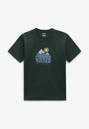T-shirt Vans vert foncé avec motif montagne et soleil et texte « Vans Off The Wall » sur le devant, coupe classique, taille moyenne.