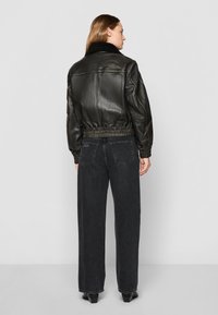 Samsøe Samsøe MEADOW  - Bomber Jacket - washed black olive