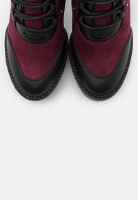 Even&Odd Botines de tacón - bordeaux