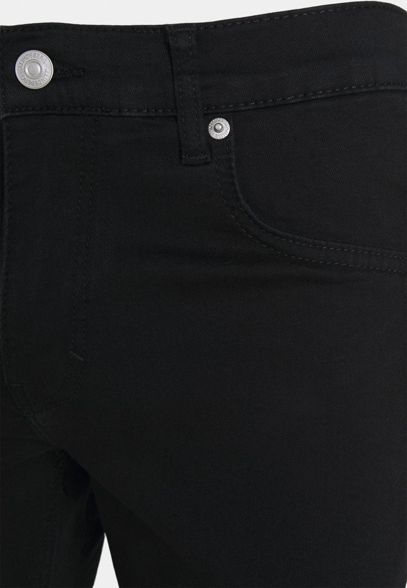 Herren T-shirts & Polos | J.LINDEBERG JAY ACTIVE Jeans Slim Fit black/schwarz - AQ39045 Herren T-shirts & Polos | J.LINDEBERG JAY ACTIVE Jeans Slim Fit black/schwarz - AQ39045