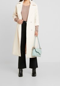 ONLY Strickpullover - mottled brown