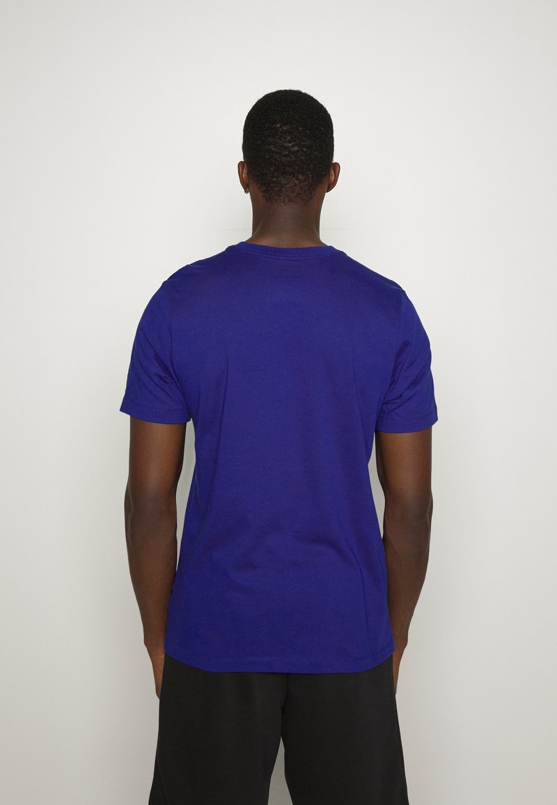 Herren Shirts | Nike Performance TEE Sport T-shirt deep royal blue/dunkelblau - IK15012 Herren Shirts | Nike Performance TEE Sport T-shirt deep royal blue/dunkelblau - IK15012