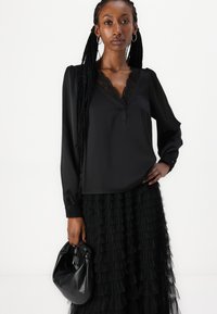 Vero Moda VMNAJA RUFFLE SKIRT - Dolgo krilo - black