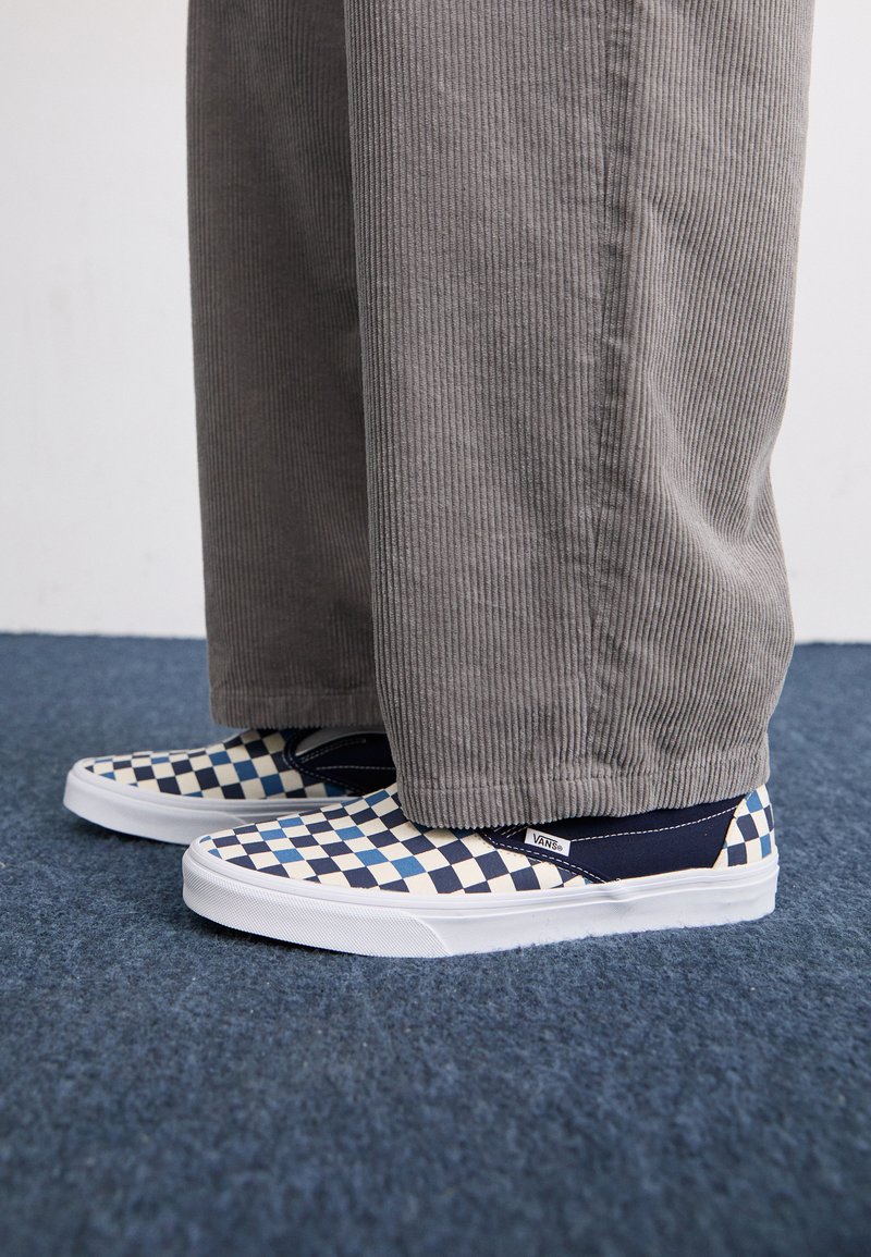Vans Baskets basses bleu marine