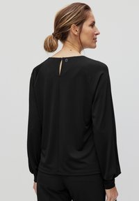 STOCKH LM HILDA PRINTED - Bluse - black