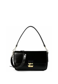 Borsa a mano in pelle nera con design strutturato, dotata di chiusura dorata, tracolla regolabile e texture liscia. Forma compatta.