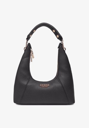 Sac à main en cuir noir texturé avec une forme courbée, quincaillerie dorée et une poignée rembourrée. Il dispose d'une fermeture à zip et de détails de logo.