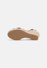 s.Oliver Sandali con plateau - grey