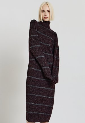 RIGHE - Abito in maglia - var bordeaux scuro mel