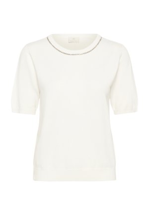 Pull en tricot blanc avec un col rond, des manches bouffantes courtes et une bordure décorative le long du col. Texture douce et design ajusté.