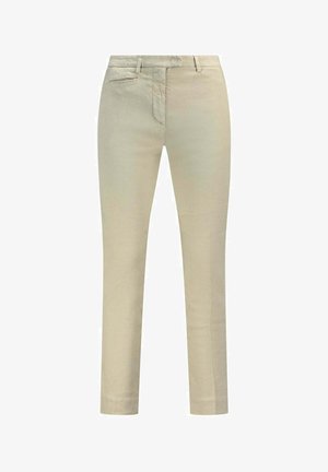 Beige rechte broek met riemlussen, frontale rits en schuine zakken, weergegeven tegen een witte achtergrond.