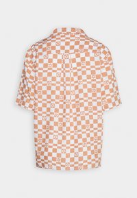 Short-sleeve shirt in orange and white checkered pattern, featuring a collared neckline and a relaxed fit. Made from lightweight fabric.