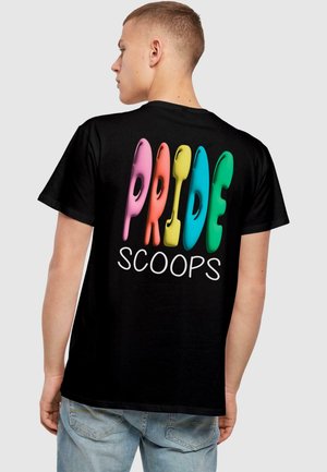 PRIDE SCOOPS OVERSIZED - T-shirt imprimé - black