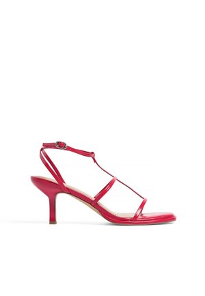 STRAPPY  - Sandaler - red