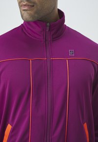 Nike Performance HERITAGE - Chaqueta de entrenamiento - sangria/picante red