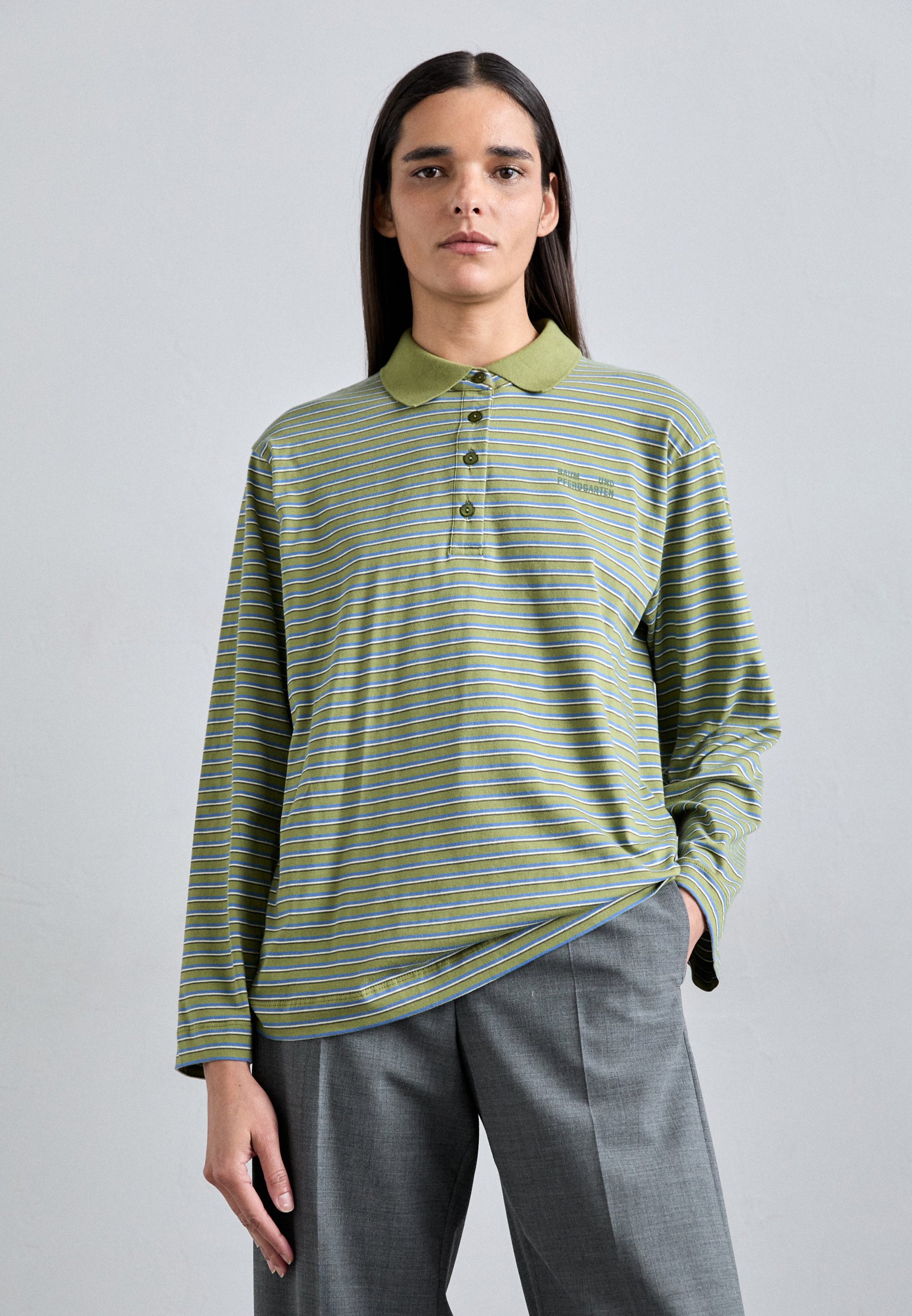 Lサイズ BAUM UND PFERDGARTEN JIMI TOP BaumundPferdgartenSS23Lookbook