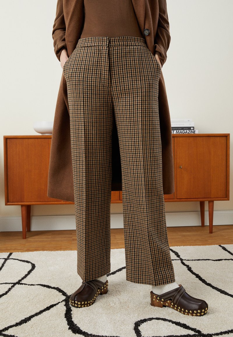 Damen Kleider | Lovechild LEA Stoffhose brown/braun - TD36041 Damen Kleider | Lovechild LEA Stoffhose brown/braun - TD36041