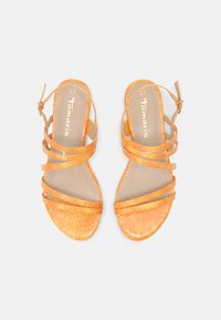 Tamaris Sandaalit nilkkaremmillä - orange