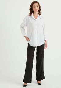 Herita Camicia - white