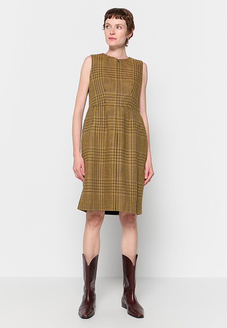 ASPESI Jurk geel ASPESI Jurk geel