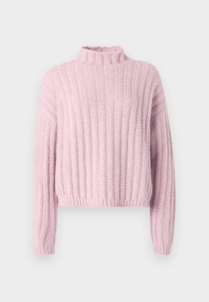 Lys pink strikket trøje med ribbet struktur, høj hals og lange ærmer. Designet har en cropped længde og løs pasform.