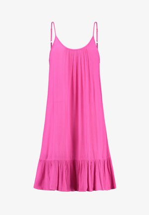 Růžové bezramínkové šaty s volným střihem, mají nařasený výstřih a volánkový lem. Vyrobeny z lehké tkaniny s jemnou texturou.