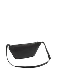 Bolso bandolero de piel negra con una textura suave, diseño cónico y correa ajustable. Cuenta con un cierre de cremallera en la parte superior y una silueta minimalista.