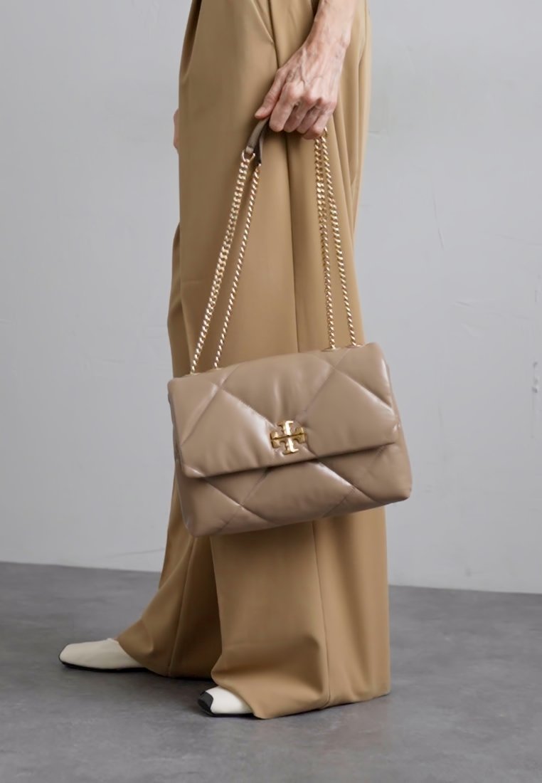 『KIRA』 JACHETĂ TIP BOMBER CU EFECT DE PIELE - Negru | ZARA România パーツ