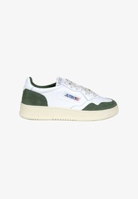 Non selezionato, white green
