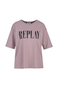 Lichtroze t-shirt met korte mouwen met opvallende zwarte "REPLAY" letters over de borst, gemaakt van zacht, glad katoen.